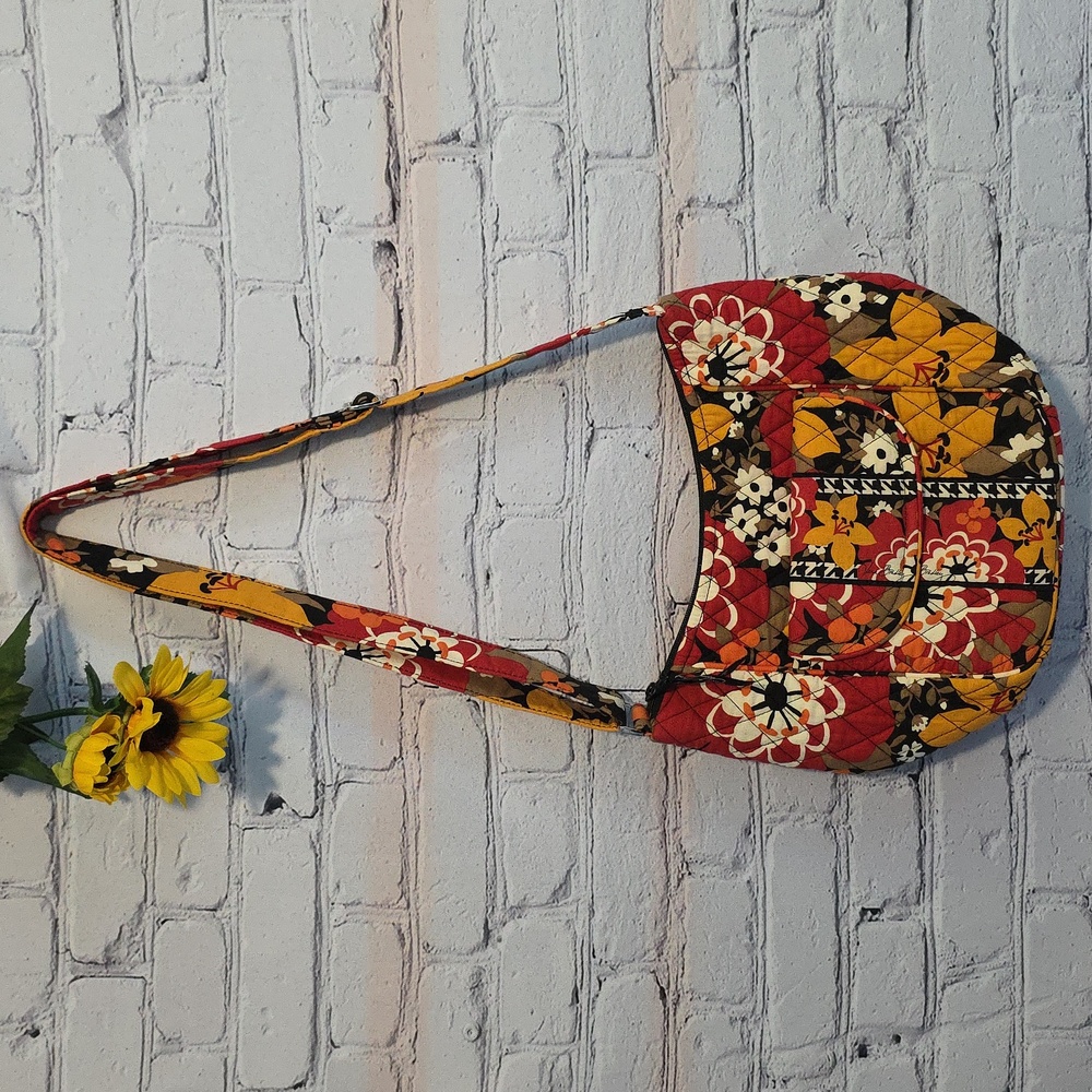 Vera Bradley retired "Bittersweet" pattern Clare crossbody bag - Picture 2 of 12